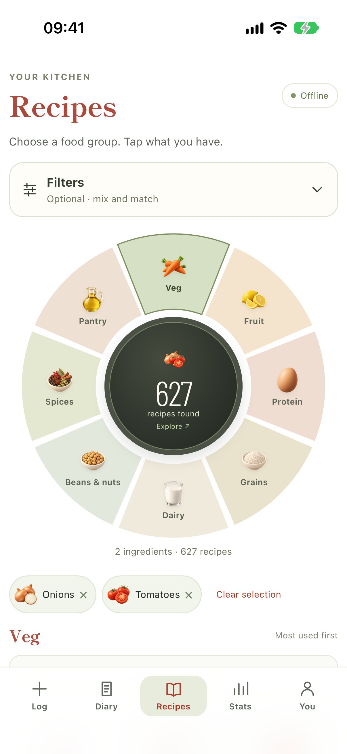 TapChi's recipe ingredient wheel with food illustrations and an offline matching-recipe count.